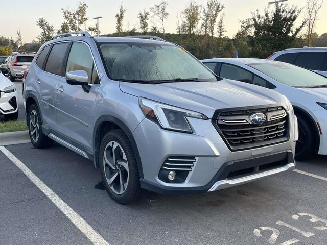 2022 Subaru Forester Touring AWD photo