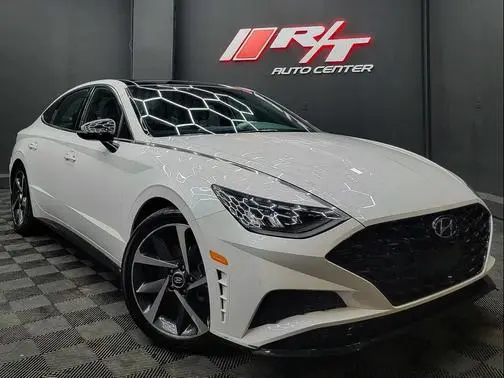 2022 Hyundai Sonata SEL Plus FWD photo