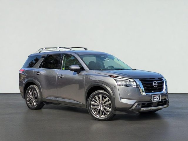 2022 Nissan Pathfinder SL FWD photo