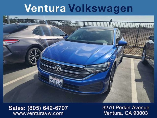 2022 Volkswagen Jetta SE FWD photo