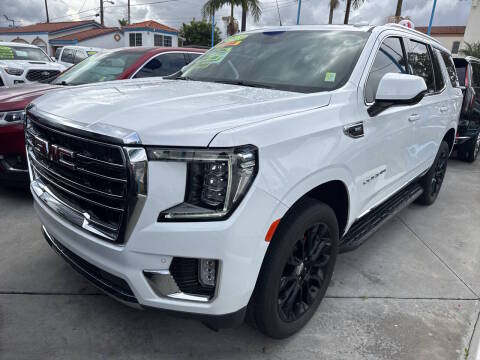 2023 GMC Yukon SLT RWD photo