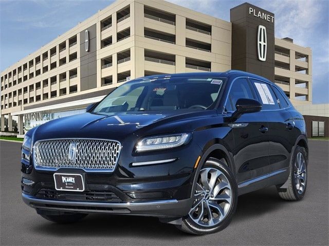 2022 Lincoln Nautilus Reserve FWD photo