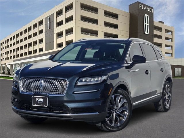 2022 Lincoln Nautilus Reserve FWD photo