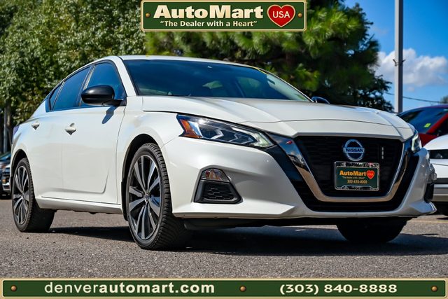 2022 Nissan Altima 2.5 SR AWD photo