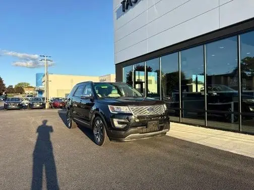 2016 Ford Explorer Platinum 4WD photo
