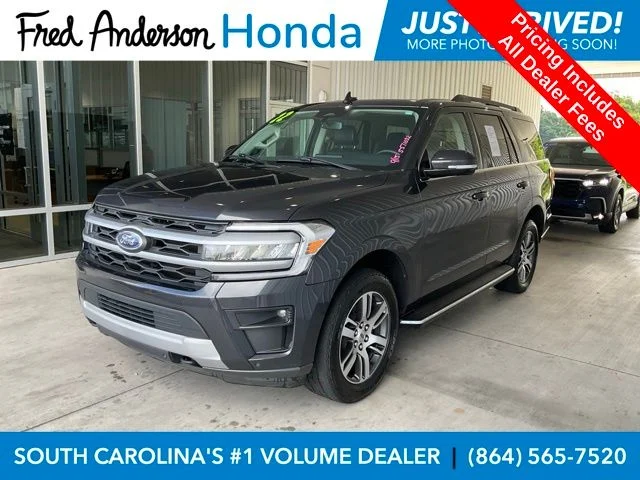 2022 Ford Expedition XLT 4WD photo
