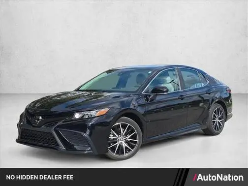 2023 Toyota Camry SE FWD photo