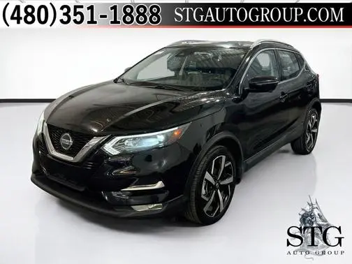 2022 Nissan Rogue Sport SL FWD photo