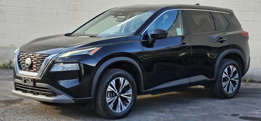 2021 Nissan Rogue SV FWD photo