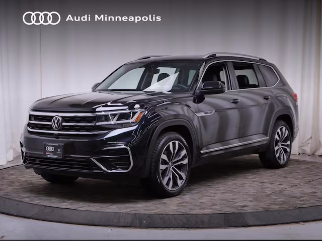 2023 Volkswagen Atlas 3.6L V6 SEL Premium R-Line AWD photo