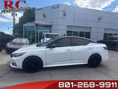 2022 Nissan Sentra SR FWD photo