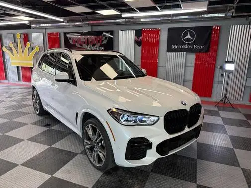 2023 BMW X5 M50i AWD photo