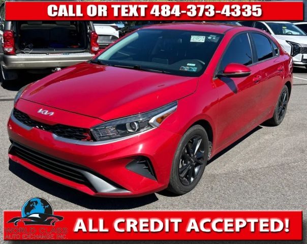 2023 Kia Forte LXS FWD photo