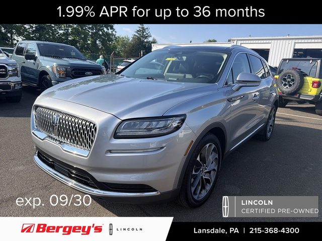 2022 Lincoln Nautilus Reserve AWD photo
