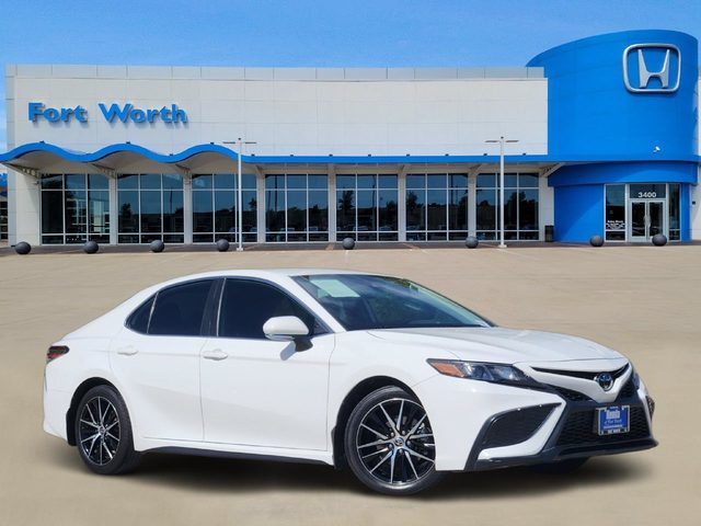 2023 Toyota Camry SE FWD photo