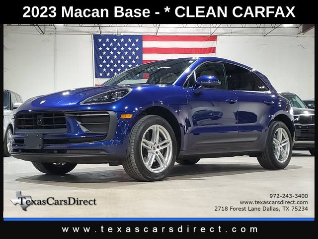 2023 Porsche Macan AWD photo