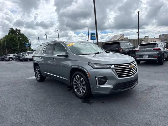 2023 Chevrolet Traverse Premier AWD photo