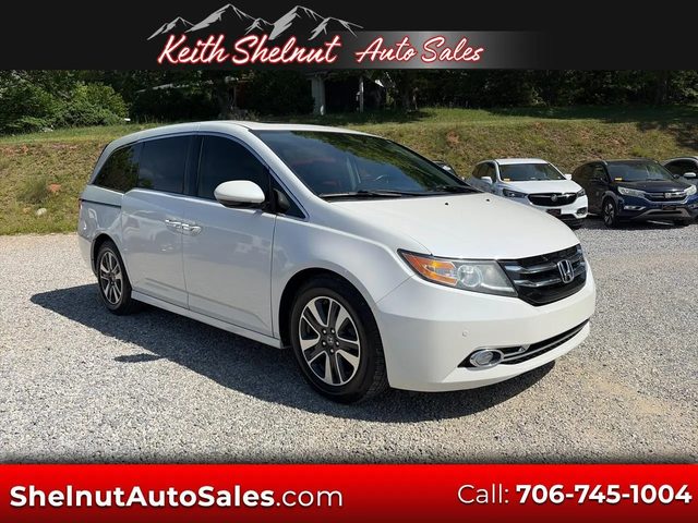 2015 Honda Odyssey Touring Elite FWD photo