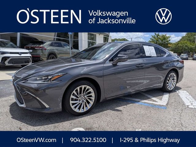 2022 Lexus ES ES 350 Ultra Luxury FWD photo