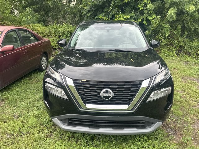 2023 Nissan Rogue SV FWD photo