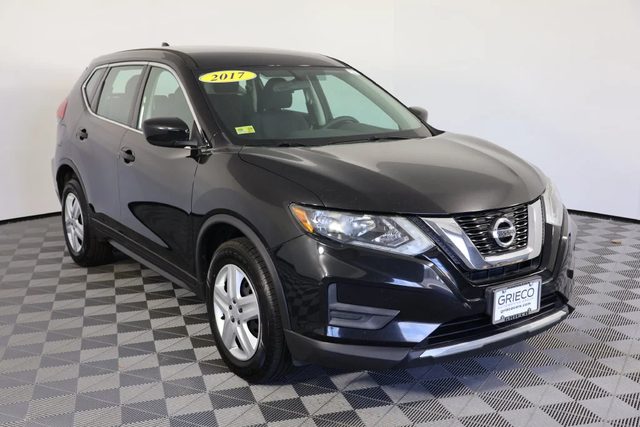 2017 Nissan Rogue S AWD photo