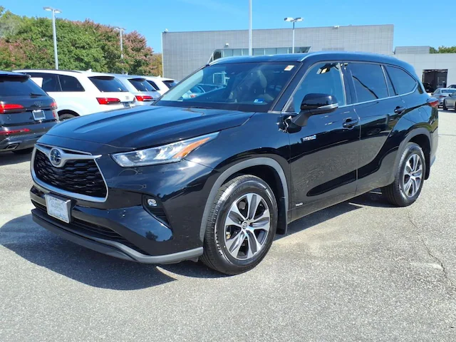 2020 Toyota Highlander Hybrid XLE AWD photo