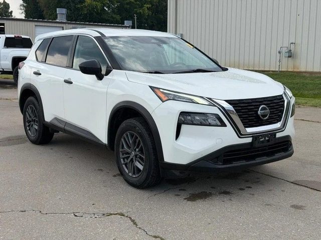 2021 Nissan Rogue S FWD photo