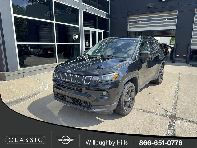 2022 Jeep Compass Latitude 4WD photo