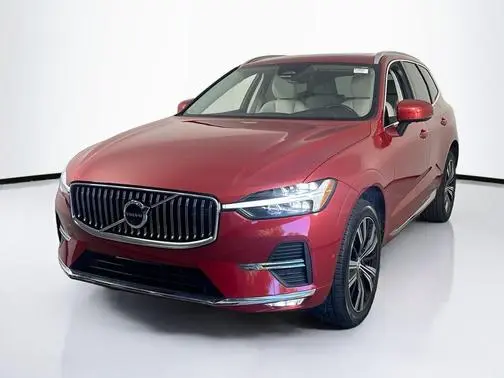 2023 Volvo XC60 Plus Bright Theme FWD photo