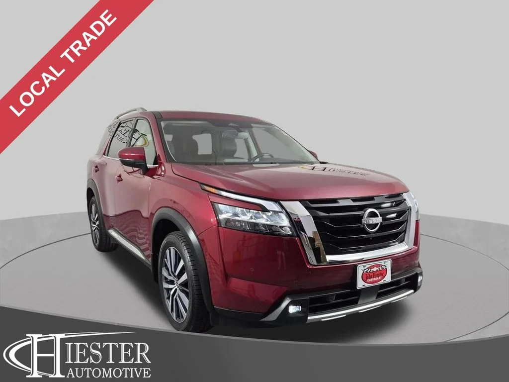 2022 Nissan Pathfinder Platinum 4WD photo
