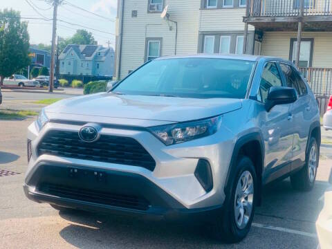 2022 Toyota RAV4 LE AWD photo