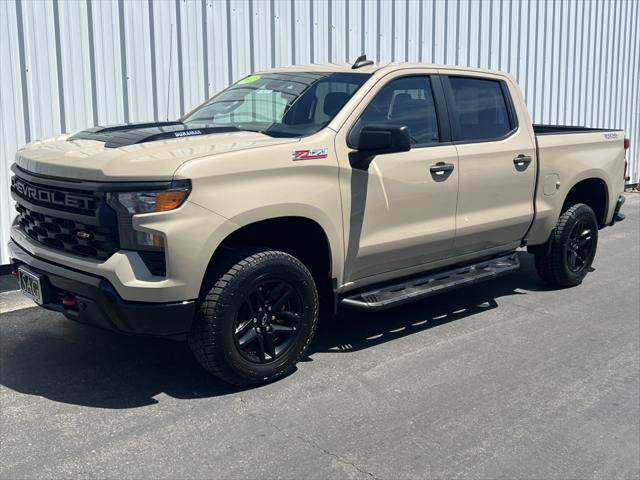 2022 Chevrolet Silverado 1500 Custom Trail Boss 4WD photo