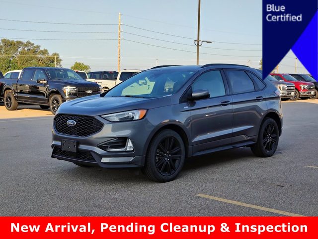 2022 Ford Edge ST-Line AWD photo