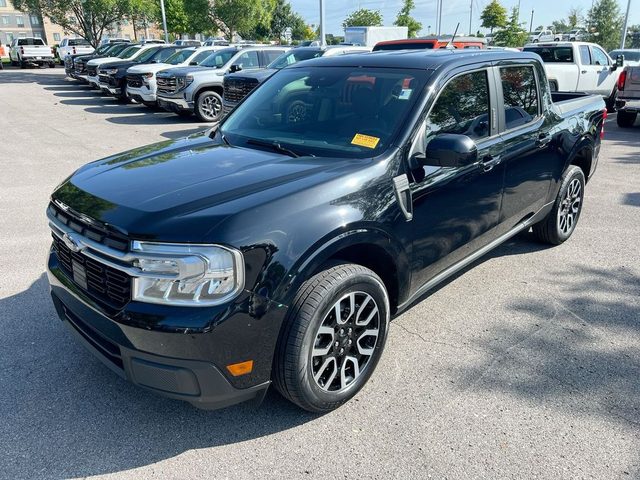 2022 Ford Maverick LARIAT FWD photo
