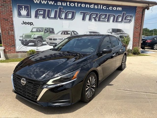 2023 Nissan Altima 2.5 SV FWD photo
