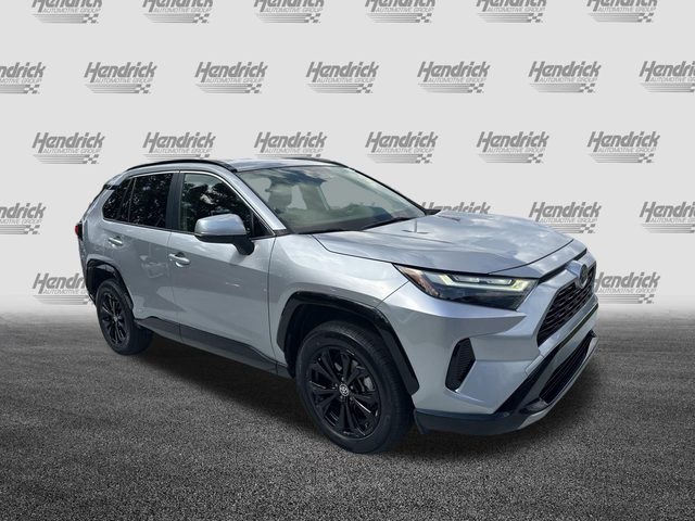 2022 Toyota RAV4 Hybrid SE AWD photo