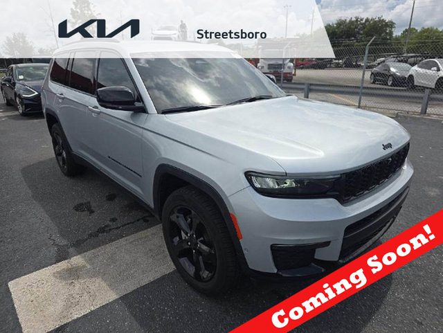 2023 Jeep Grand Cherokee L Limited 4WD photo
