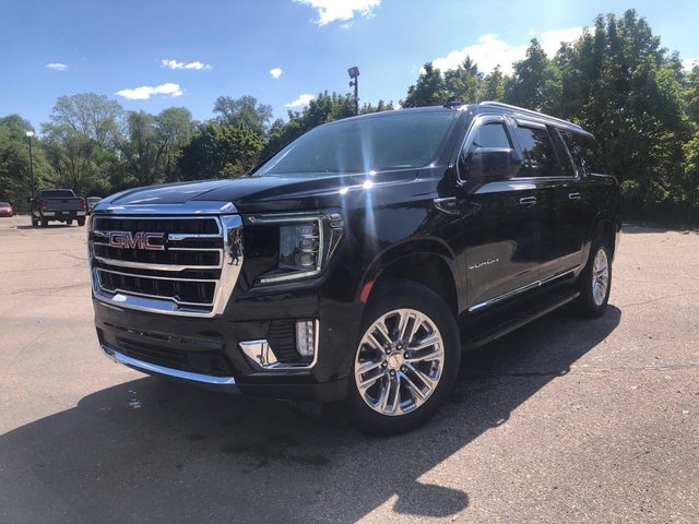 2023 GMC Yukon XL SLT 4WD photo