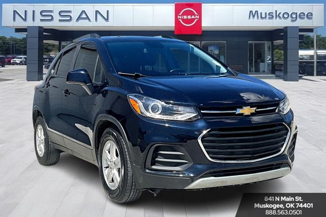 2022 Chevrolet Trax LT FWD photo