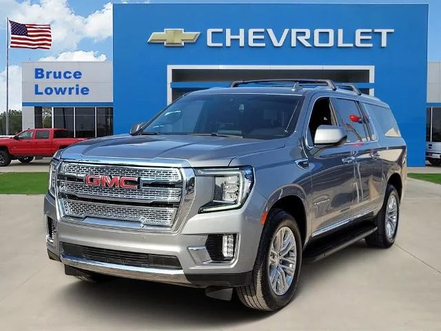 2023 GMC Yukon XL SLT 4WD photo
