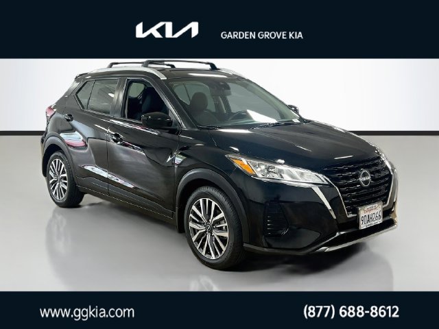 2023 Nissan Kicks SV FWD photo