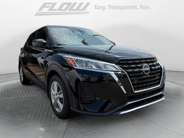 2023 Nissan Kicks S FWD photo