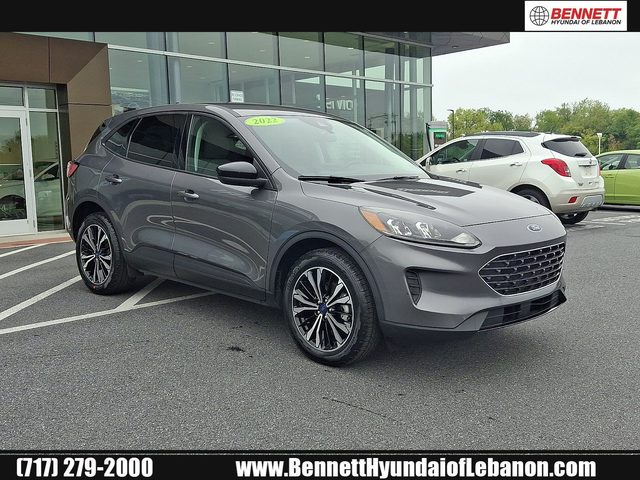2022 Ford Escape SE AWD photo