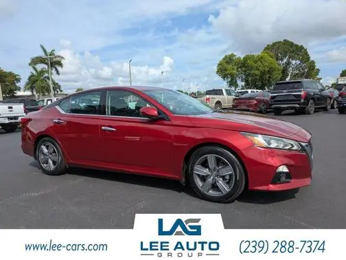 2022 Nissan Altima 2.5 SL FWD photo