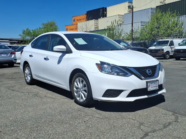 2019 Nissan Sentra SV FWD photo