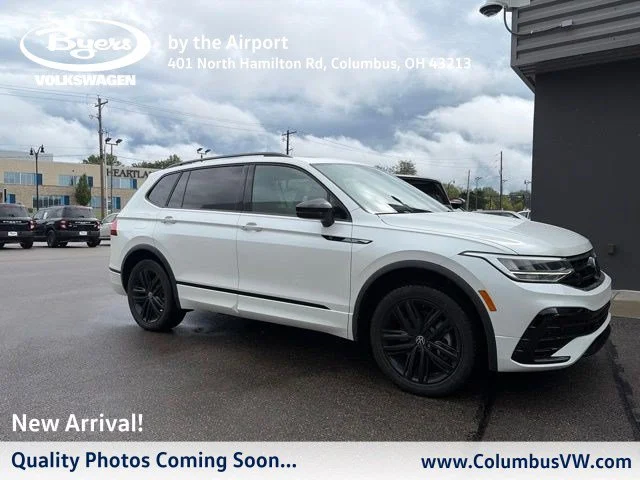 2022 Volkswagen Tiguan SE R-Line Black AWD photo
