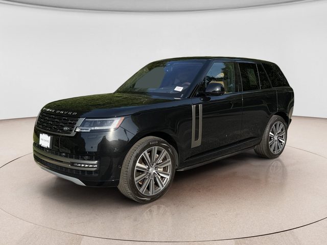 2023 Land Rover Range Rover SE AWD photo