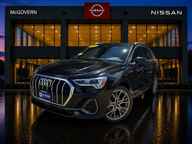 2023 Audi Q3 S line Premium Plus AWD photo
