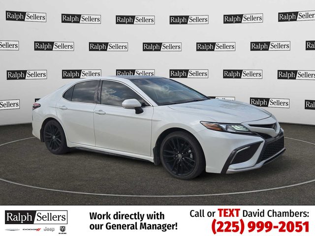 2023 Toyota Camry XSE FWD photo
