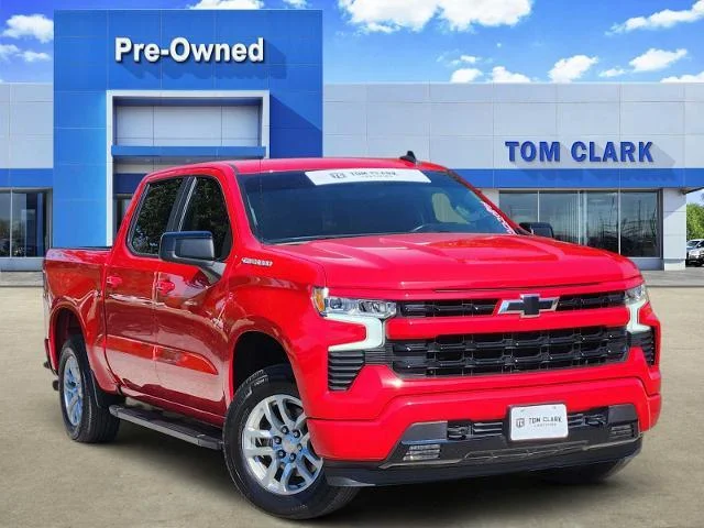2022 Chevrolet Silverado 1500 RST 4WD photo